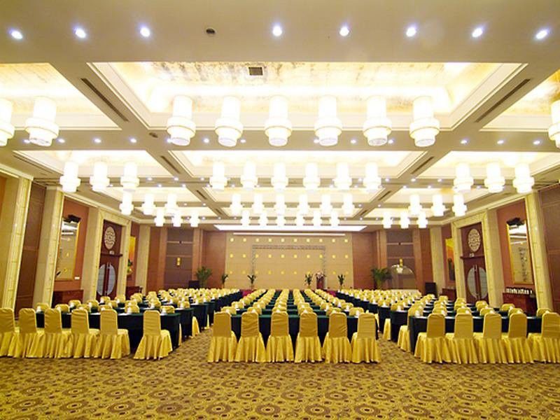 Guangye Jin Jiang Hotel Qingdao Zaplecze biznesowe zdjęcie